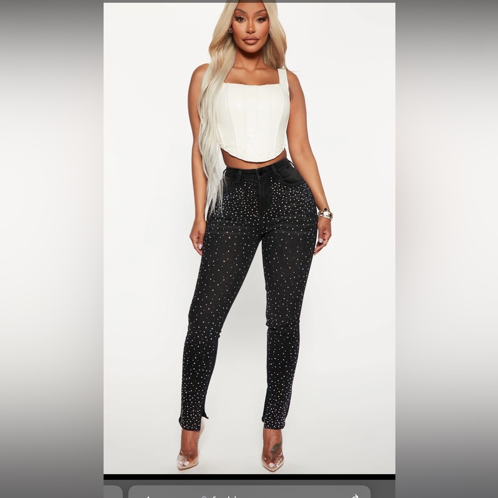Embellished Skinny Jeans 👖